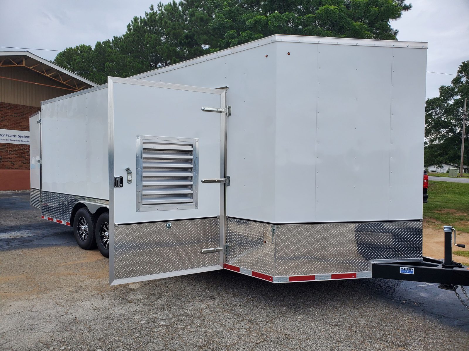 Deep Lock equipment trailer